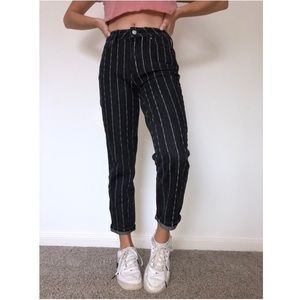 Super cute pinstriped black and white jeans!!